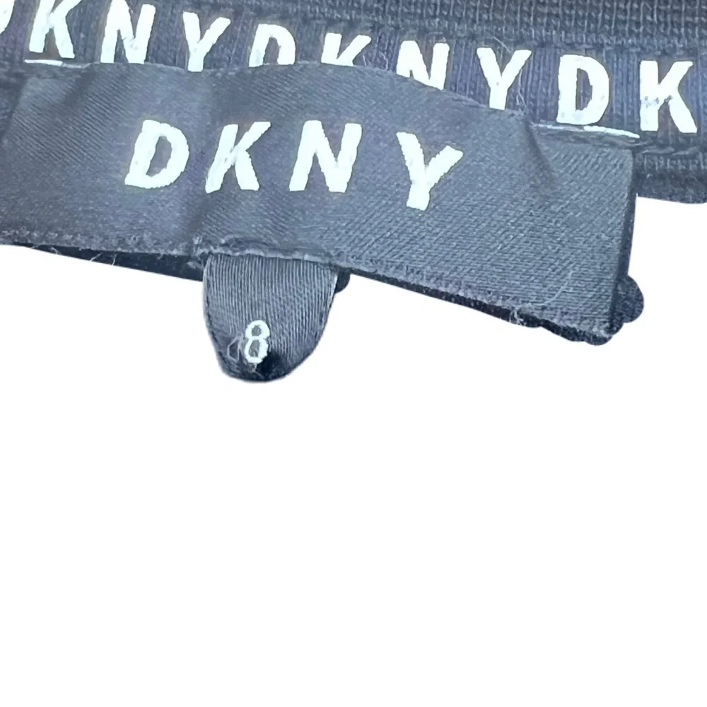 DKNY boys black sz 8 logo short sleeve graphic tee spring summer fun cozy casual